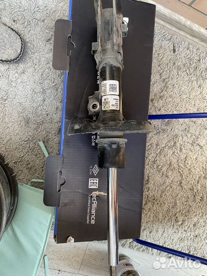 Левая стойка амортизатора хендай элантра 6