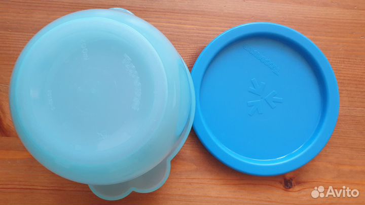 Контейнер для еды tupperware