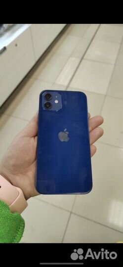 Телефон iPhone 12 128