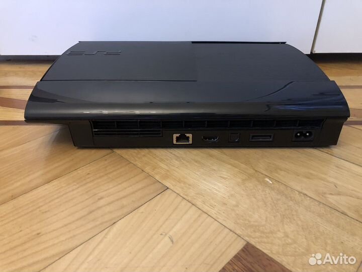 Sony PS3 super slim