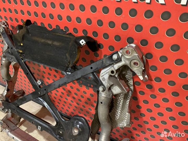 Балка подвески передняя (подрамник) Porsche Macan