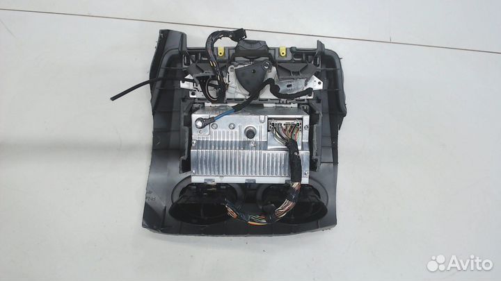 Панель управления магнитолой Ford Focus 2, 2005