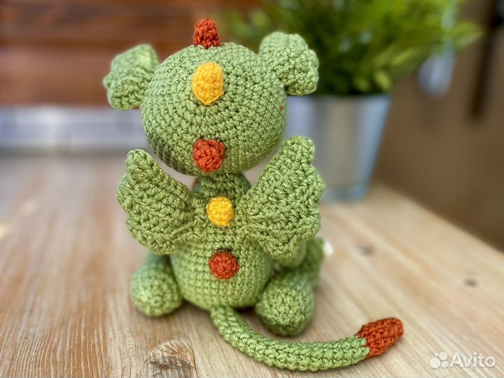 Дракон вязаная игрушка