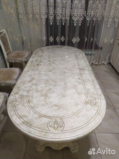 Стол кухонный круглый бу