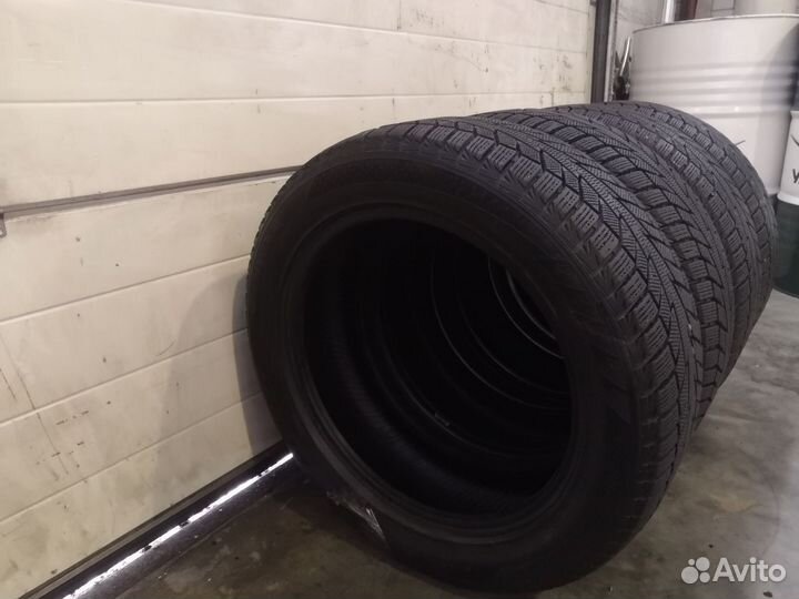 Hankook Winter I'Cept IZ2 215/55 R17