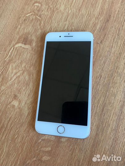 Телефон iPhone 8 plus