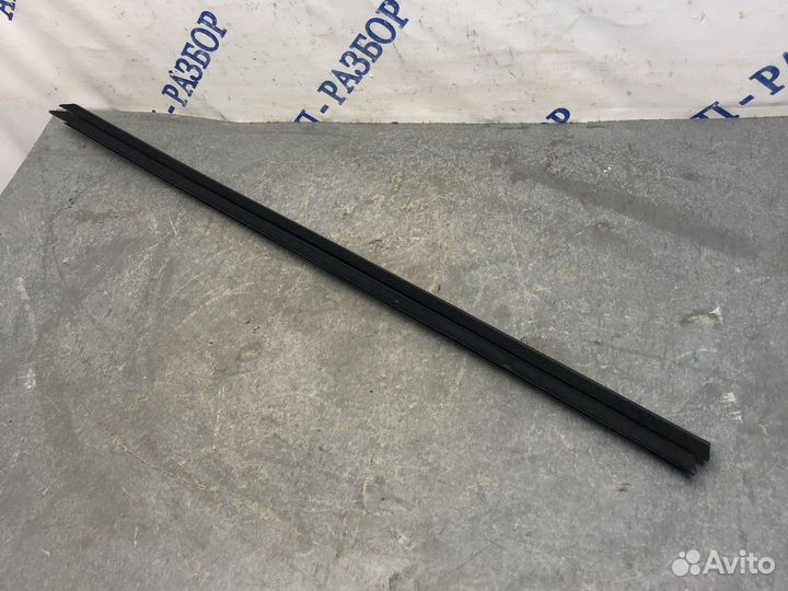 Бархотка внут пер лев двер Focus 3