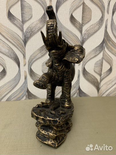 Статуэтки слоники