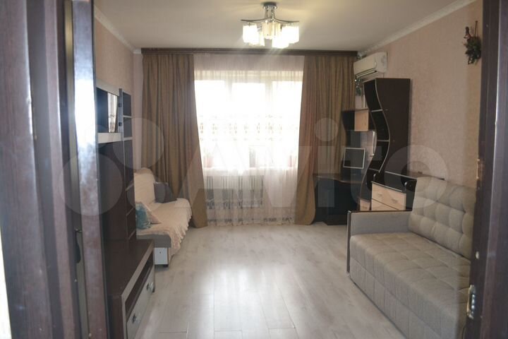 3-к. квартира, 64 м², 6/10 эт.