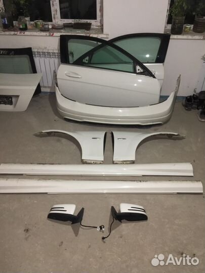 Дверь левая купе c class Mercedes купэ w204