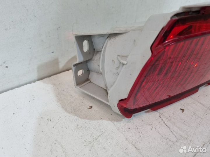 Фонарь противотуманный задний левый Toyota Land