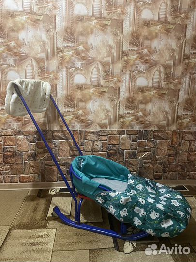 Санки с двумя колесиками