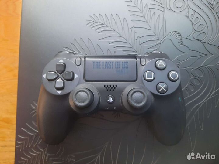 Sony playstation 4 PS4 pro 1tb с играми