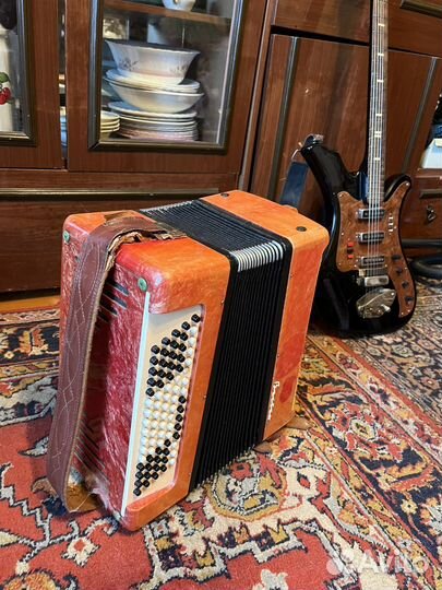 Баян восток