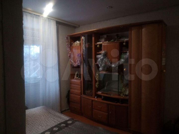 1-к. квартира, 32 м², 4/4 эт.