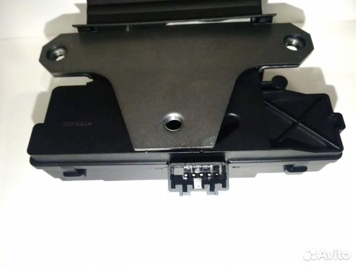 Замок крышки багажника ford mondeo IV 2007