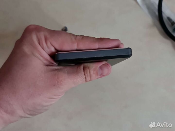 Портативный внешний диск 1 tb transcend ultraslim