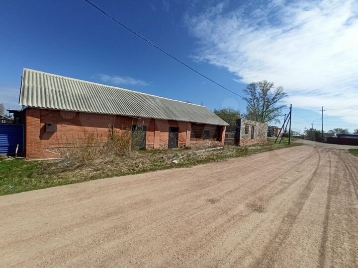 Дом 82,6 м² на участке 6,22 га