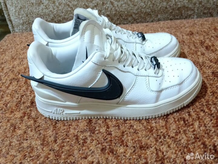 Кроссовки Nike