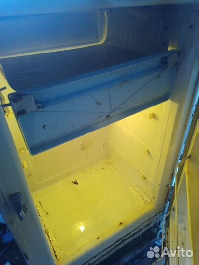 Холодильник бу Мир