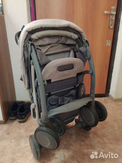 Прогулочная коляска бу Chicco в хорошем состоянии