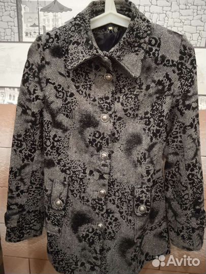 Пальто весеннее