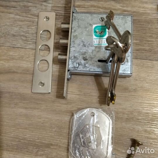 Замки дверные