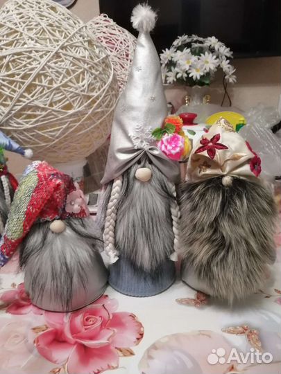 Новогодние гномы