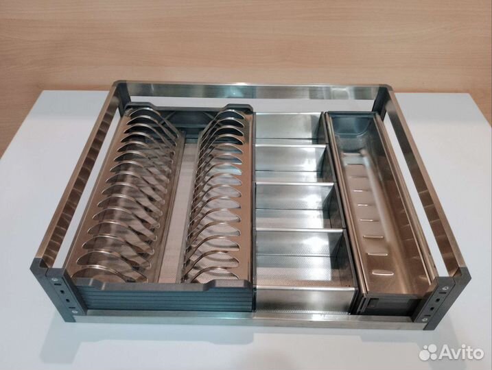 Ящики и фурнитура