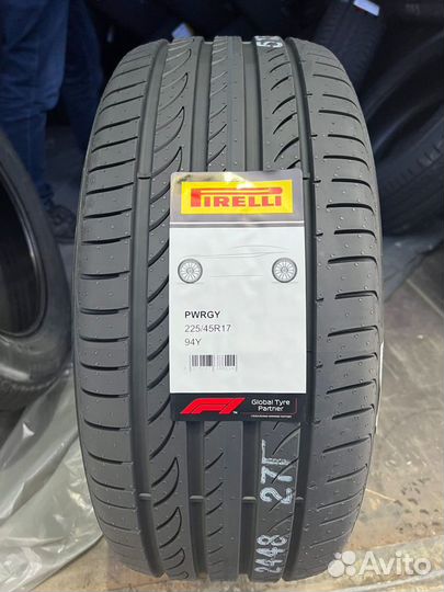Pirelli Powergy 225/45 R17 94Y