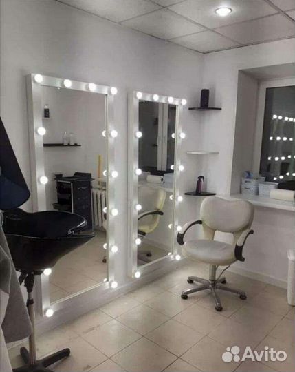 Ростовое Гримёрное зеркало визажиста с лампами