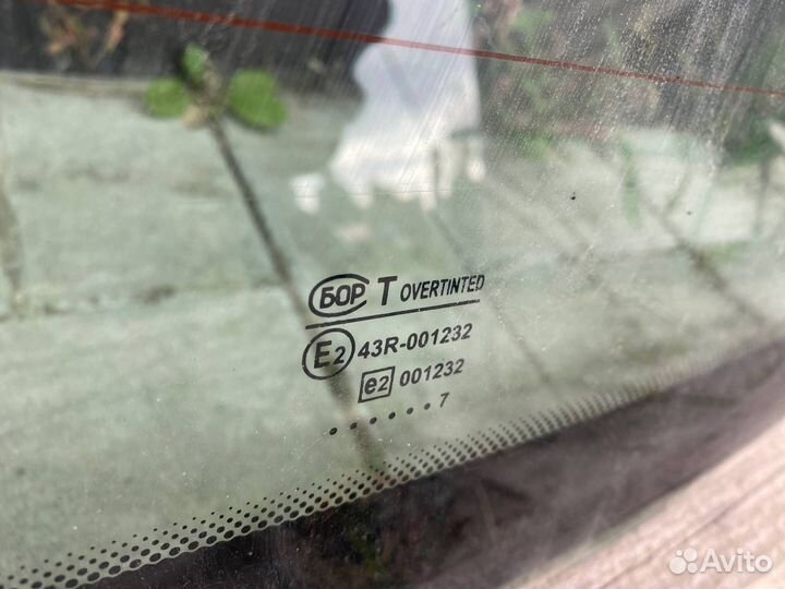 Стекло заднее заднее LADA Kalina седан 1.6 2007