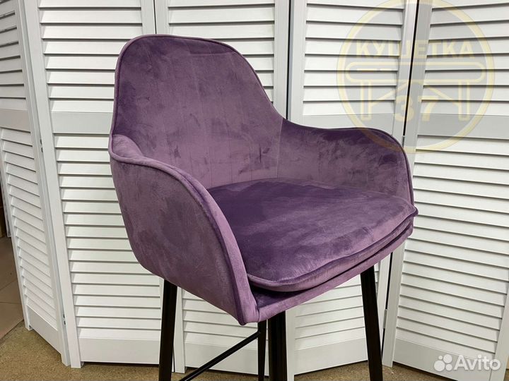 Стул для визажиста бровиста