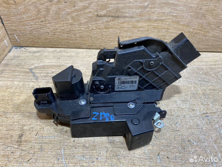 Замок задней правой двери Ford Mondeo 4 ZD80