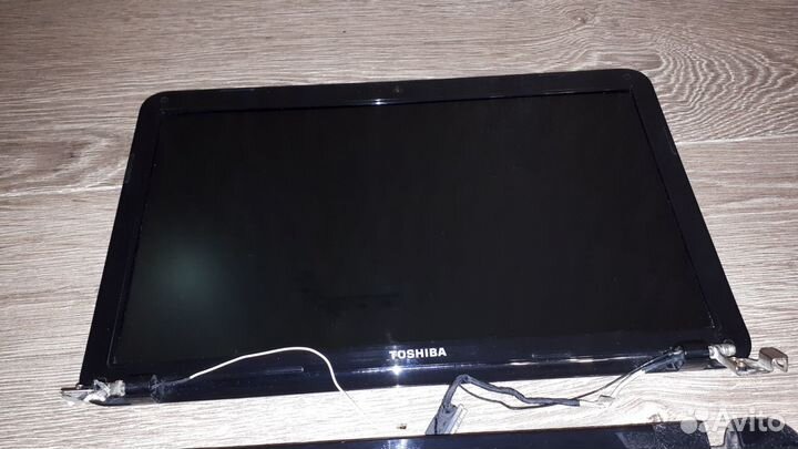 Ноутбук Toshiba по запчастям (деталям)
