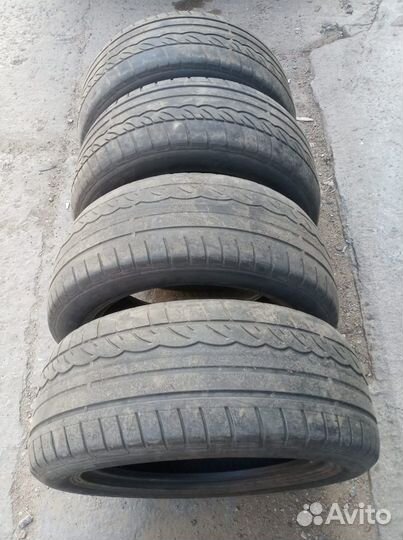 Dunlop Axiom Plus 235/55 R17