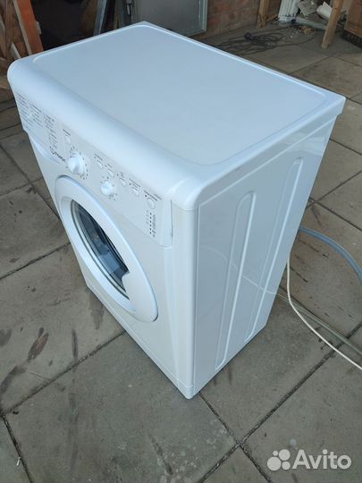 Стиральная машина indesit