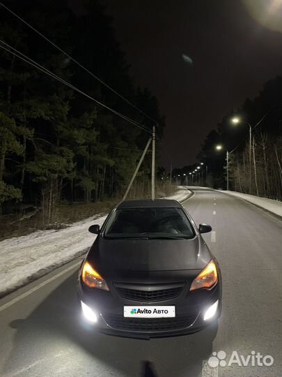 Opel Astra 1.4 МТ, 2010, 270 000 км