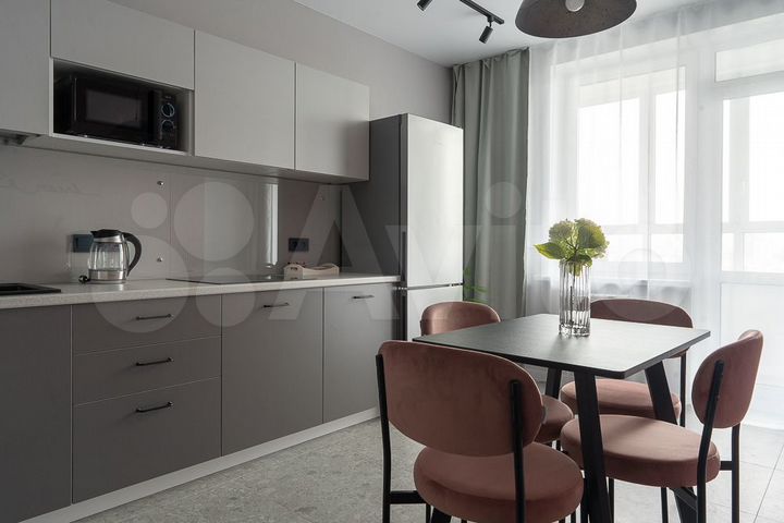 1-к. квартира, 42 м², 17/19 эт.