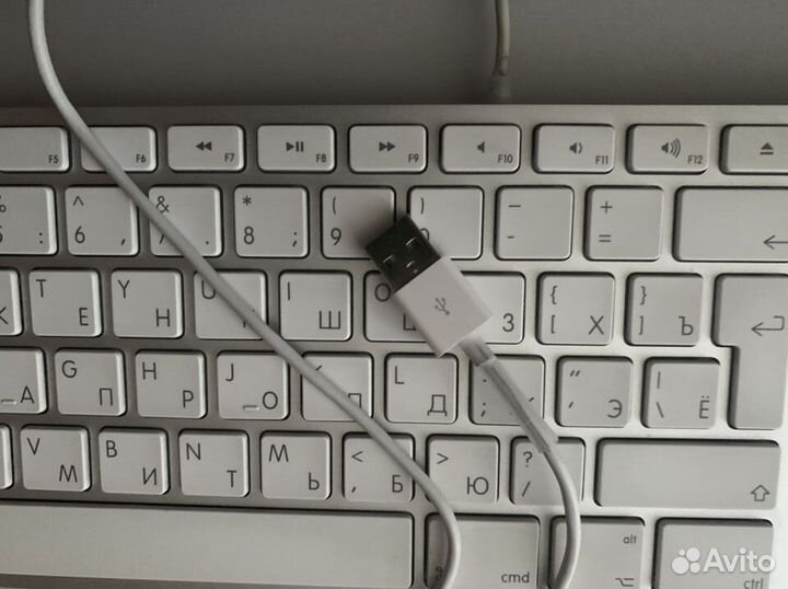 Apple keyboard num+magic mouse+trackpad