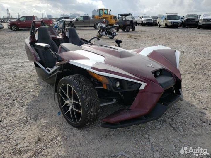 Polaris slingshot