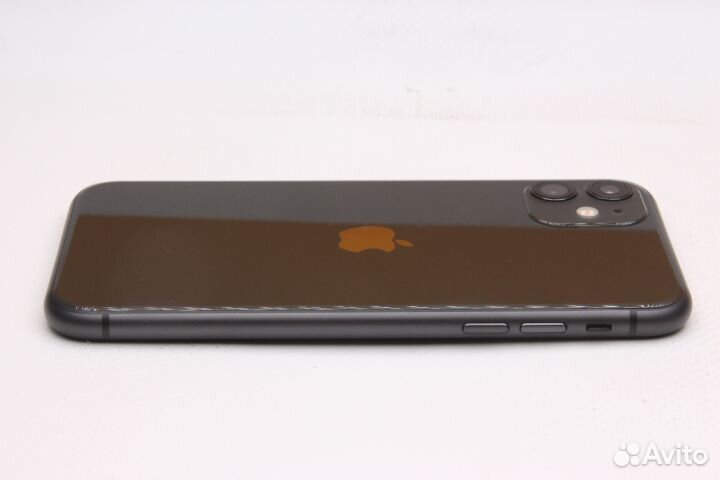 Телефон Apple iPhone 11 128Gb Black