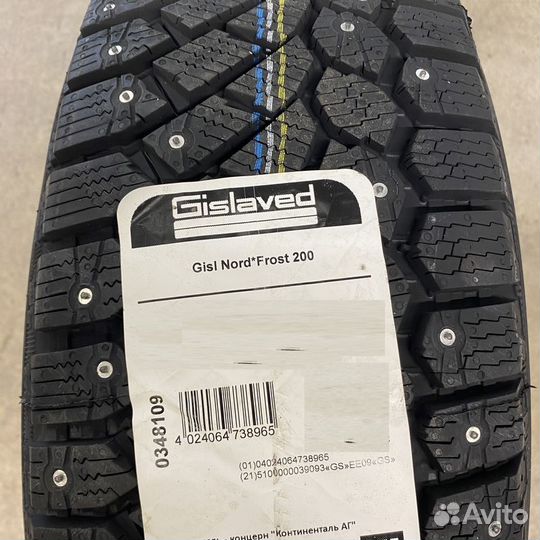 Gislaved Nord Frost 200 215/55 R16 97T