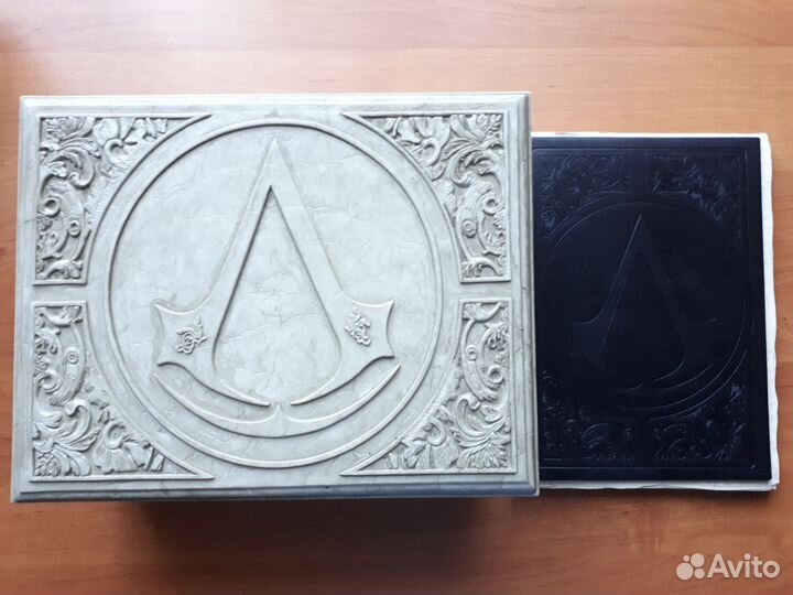 Коллекционки Assassin's Creed (Xbox 360)