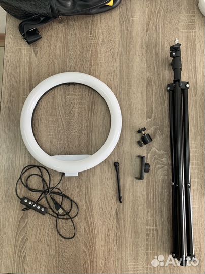 Кольцевая лампа со штативом