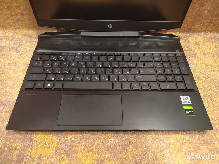 Игровой ноутбук i5 10300H / 8GB / 1650 Ti / 512GB