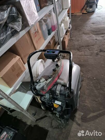 Поломоечная машина nilfisk бу