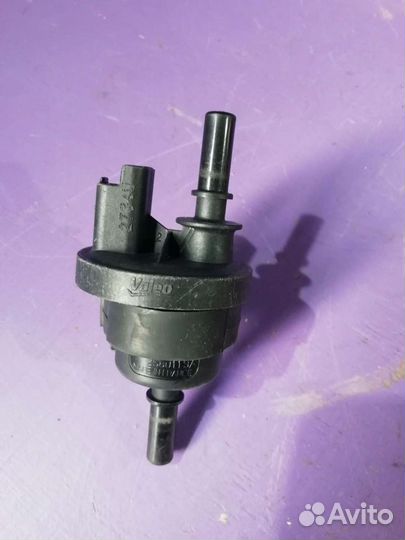 Клапан абсорбера на Renault