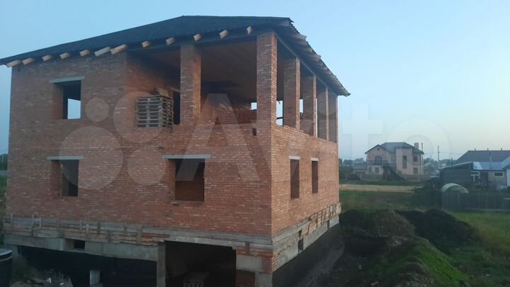 Коттедж 181 м² на участке 10,6 сот.