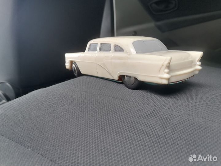 Пластиковые игрушка СССР